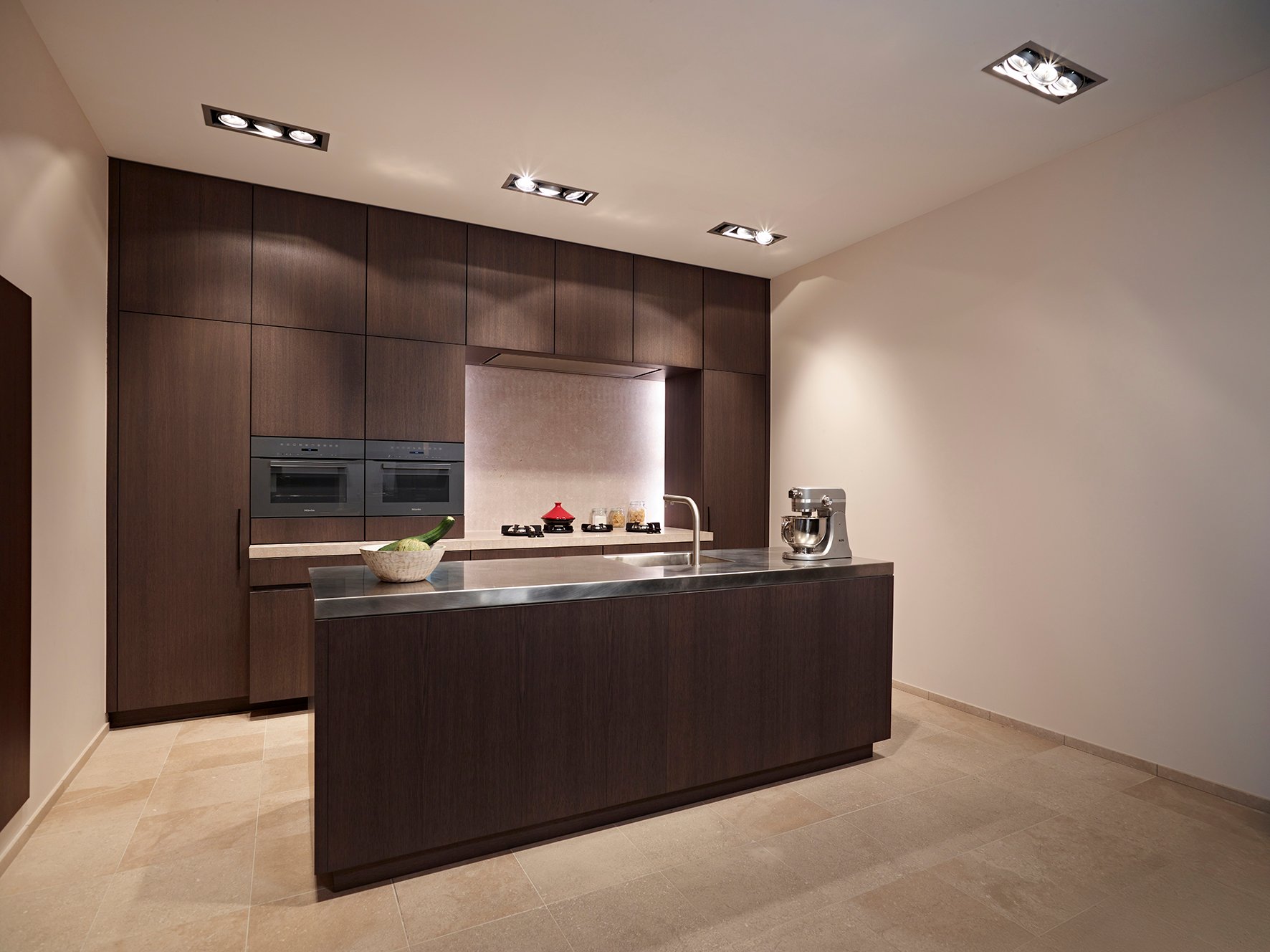 13 Keuken, Dekeyzer, showroom, Menen