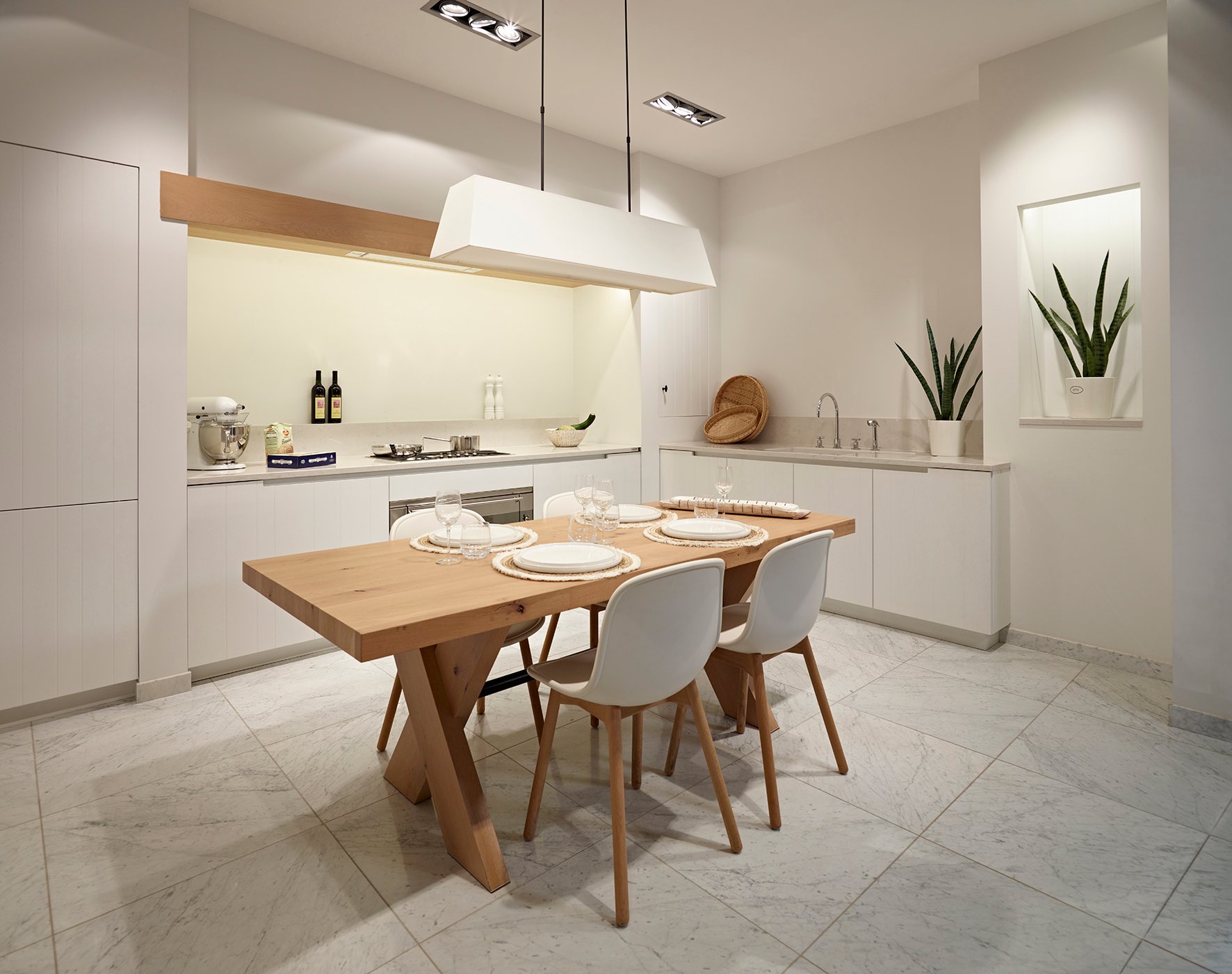 14 Keuken, Dekeyzer, showroom, Menen