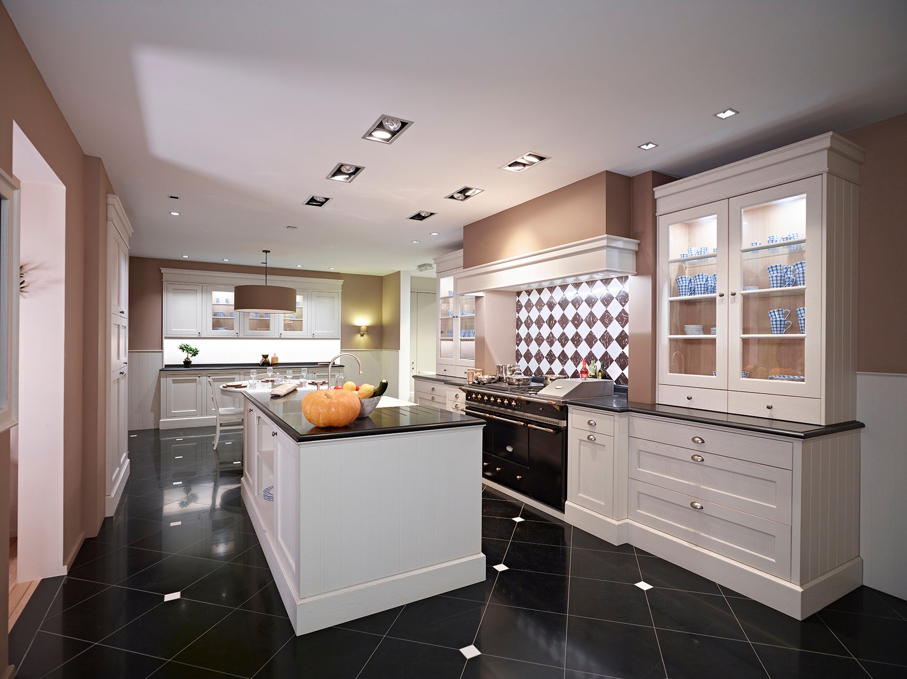 18 Keuken, Dekeyzer, showroom, Menen